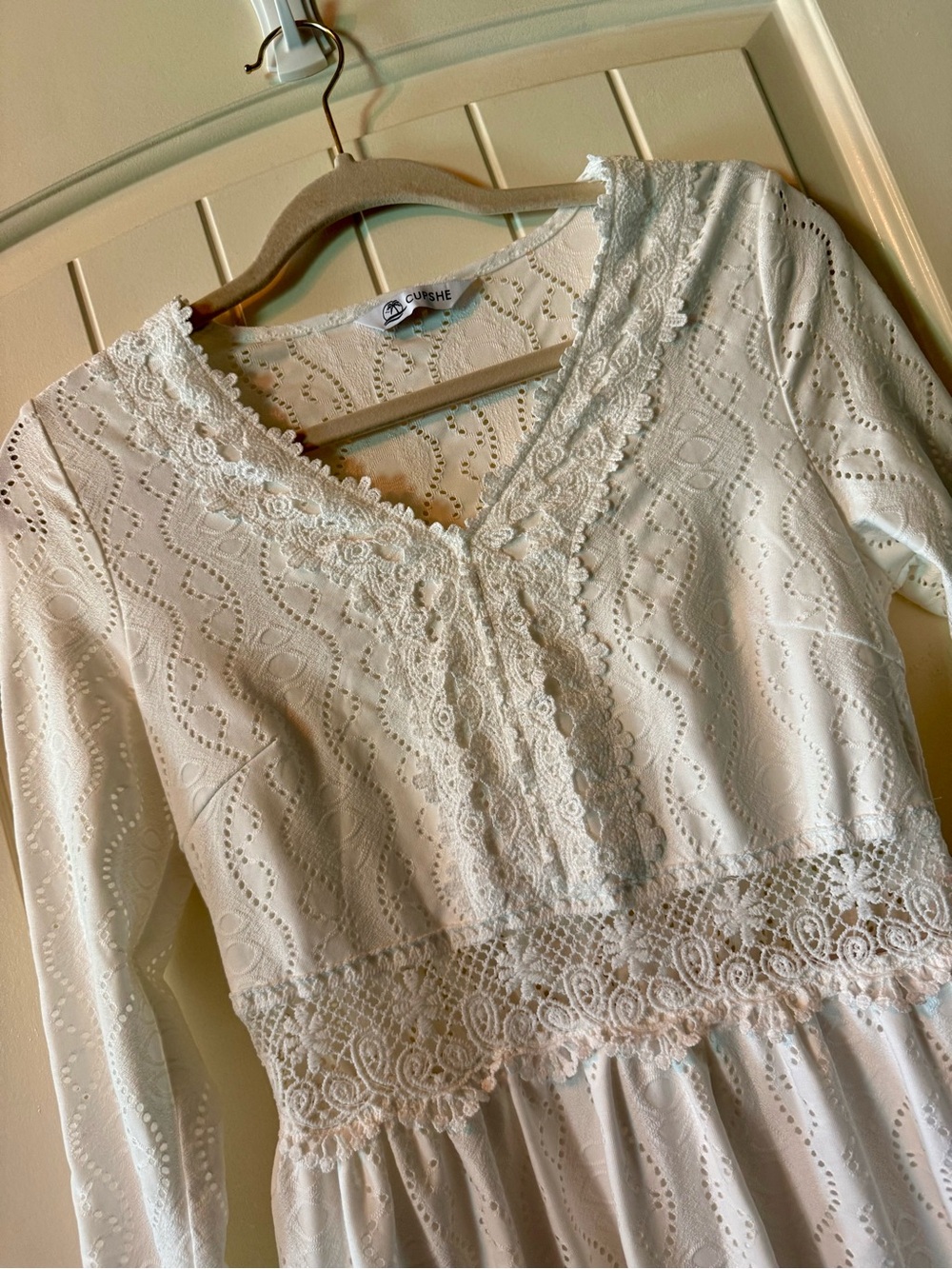 Beautiful Eyelet Lace White Dress by CUPSHE Brand New
